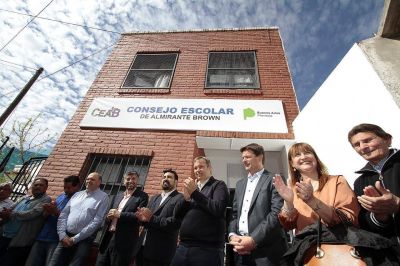 Cascallares inaugur� nueva sede del consejo escolar en Almirante Brown