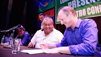 En Lomas se firmó el convenio colectivo de trabajo para los municipales
