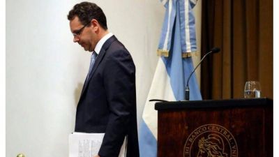 El Central asegura que se est� frenando la ca�da de reservas