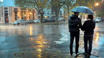 Cayeron m�s de 200 mil�metros en La Plata, �la tormenta m�s importante desde 2013�