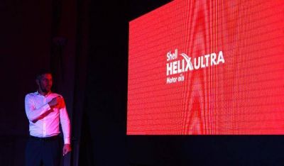 Especialistas de Ra�zen presentaron nuevos combustibles y lubricantes Shell