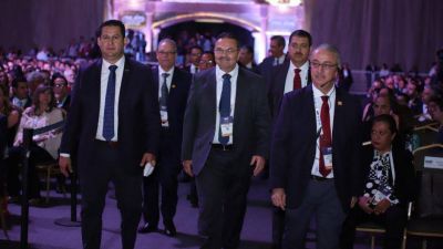 Pemex logra refinanciar deuda por m�s de USD 20,000 millones