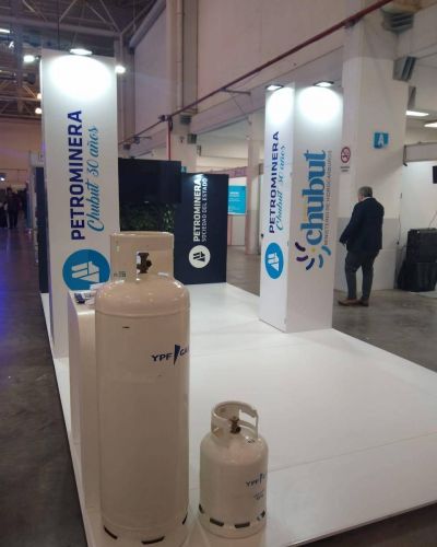 Cerd� exhibi� el potencial de la Cuenca del Golfo San Jorge en la Expo Industria