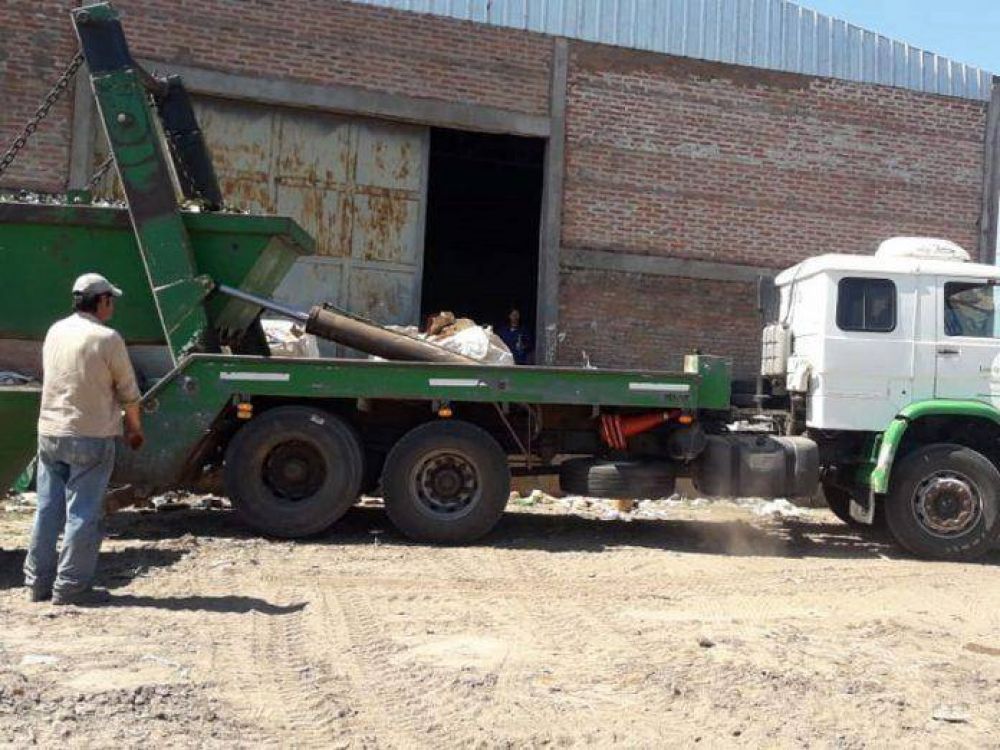 El Municipio de Barranqueras vendi material reciclado de su planta separadora de residuos