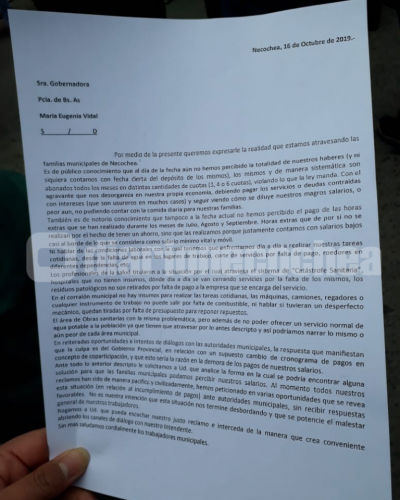La carta que le entregaron a Eugenia Vidal los municipales