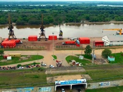 Chaco: concesionaron centro de acopio y silos del puerto de Barranqueras