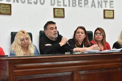 Investigan la relaci�n de Jes�s Cariglino con diferentes prost�bulos