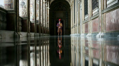 Fiscales vaticanos detectan 