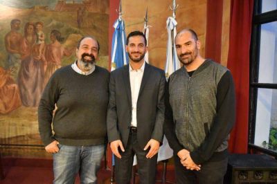 Mat�as Tombolini: �Hebraica representa cultura, pluralismo y pensamiento a futuro�