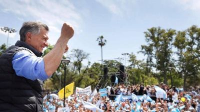 Los evang�licos lograron que Macri rechace el aborto, pero no creen que le sume votos
