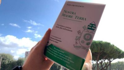El Vaticano publica un libro del papa sobre la importancia de cuidar el medio ambiente