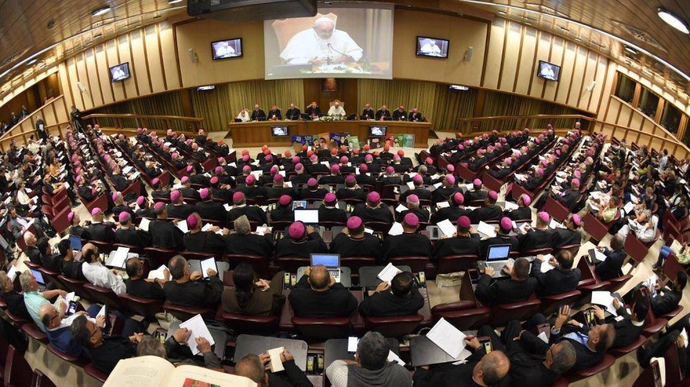 El cardenal Hummes present el borrador del Documento final