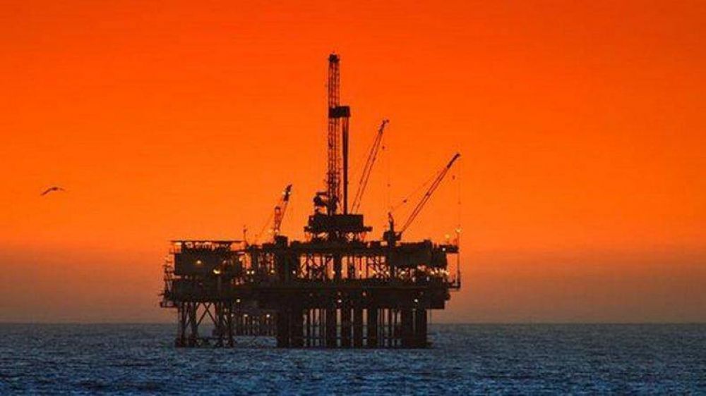 Otorgan permisos de exploraci�n off shore de hidrocarburos a dos empresas