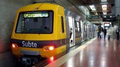 Gremio del subte suspendi� el paro luego de un principio de acuerdo
