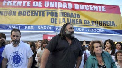 Docentes bonaerenses piden que se aplique cláusula gatillo de manera mensual y dicen que Vidal no escucha