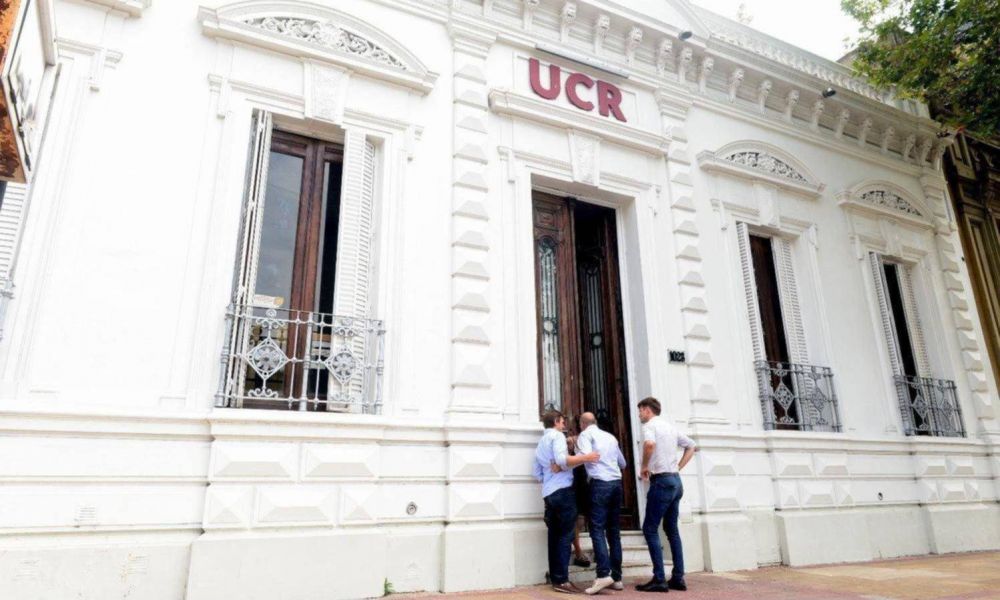 La UCR post Salvador: los sub 50 van por una renovacin del Comit bonaerense