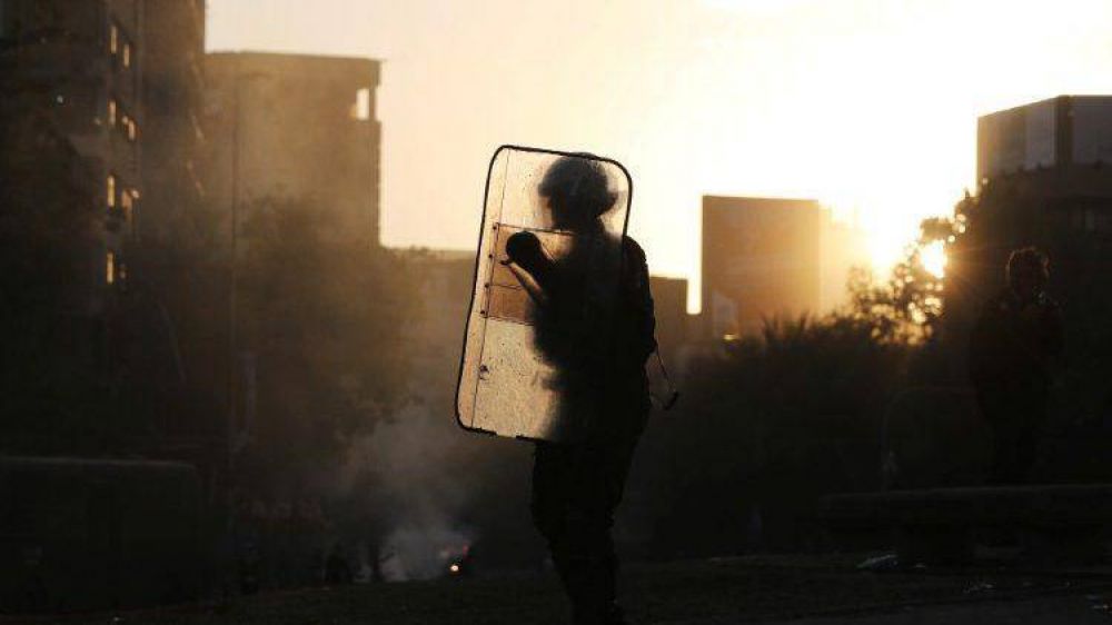 Chile: urge el di�logo y la paz