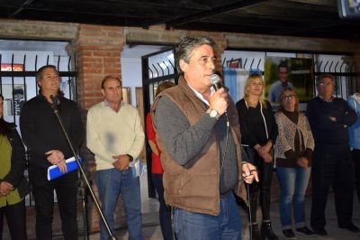 Intendente de Lobos: �El 27 tienen la posibilidad de elegir que tipo de gobierno quieren�