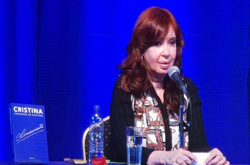 En campaa, Cristina Kirchner pidi mirar a Chile: 