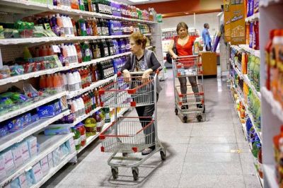 Consumo bajo cero: catorce meses de ca�da y pron�stico de empeoramiento