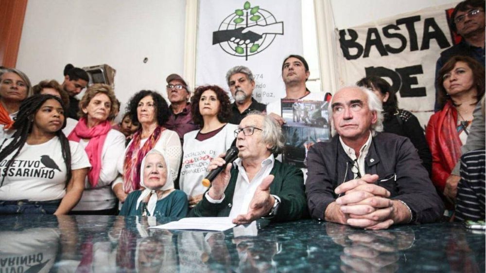 Junto con Perez Esquivel y Nora Cortias, la CTA Autnoma y ATE rechazaron la brutal represin al pueblo chileno