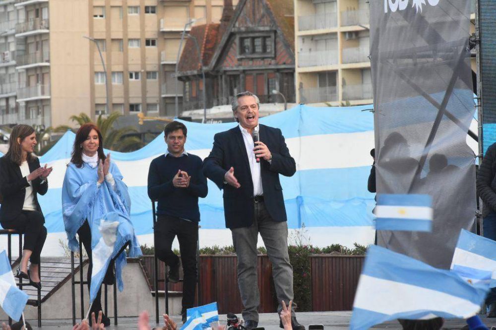 Alberto Fernndez y Cristina Kirchner pidieron votar lista completa y cerrar el ciclo del neoliberalismo