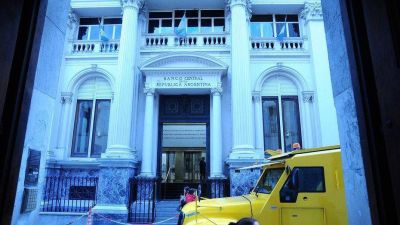 El FMI quiere que los fondos de inversi�n hagan una quita del 40%
