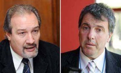Dos funcionarios ir�n a la Legislatura a dar explicaciones 