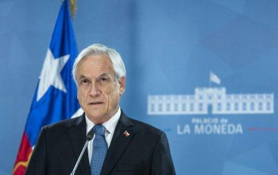 Pi�era le pidi� la renuncia a todos sus ministros para dise�ar un nuevo gabinete