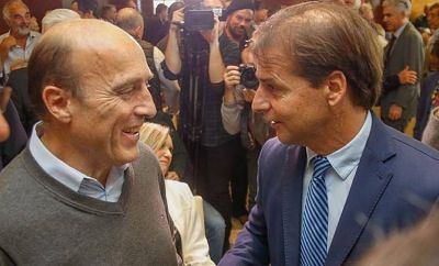 URUGUAY: Ballotage de noviembre y dos candidatos con visiones opuestas de un mismo tema: Los combustibles