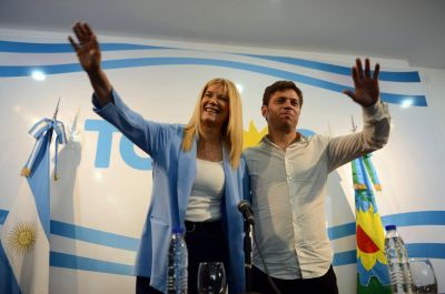 Kicillof y sus dos tropas: el juego de las sillas entre puros e intendentes