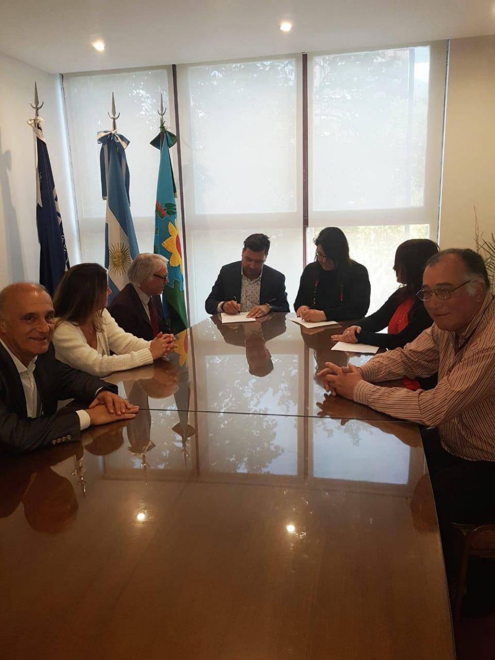 UCIP firm un convenio de cooperacin con IADEF