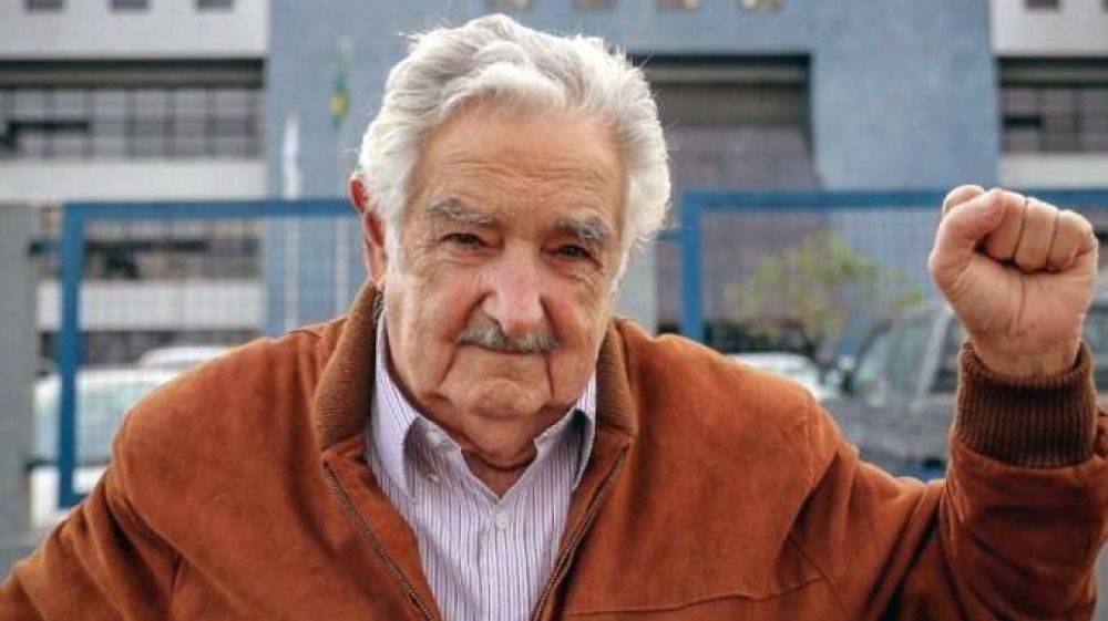 Charla de Pepe Mujica en la Universidad de Tres de Febrero: hablar sobre la coyuntura actual de la regin