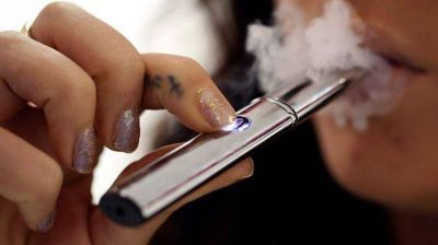 Carrera cient�fica a favor y en contra del vapeo, en plena alerta mundial