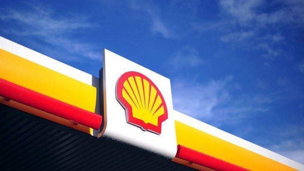 Incertidumbre mundial pone en jaque el plan de recompra de acciones de Shell