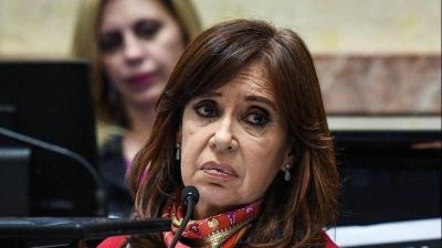 La interna entre albertistas y camporistas despierta los fantasmas de una CFK tras las rejas