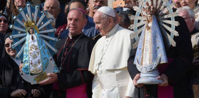Un sector de la Iglesia pide que el Papa viaje a las Malvinas en 2021