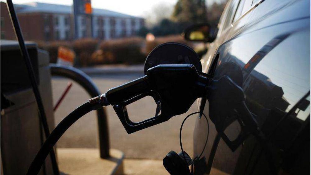 Naftas: estacioneros prevn un nuevo aumento del 5% para diciembre