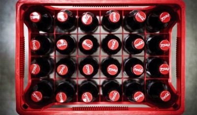 Revoluci�n igualitaria en Coca-Cola: las mujeres cobrar�n lo mismo que los hombres