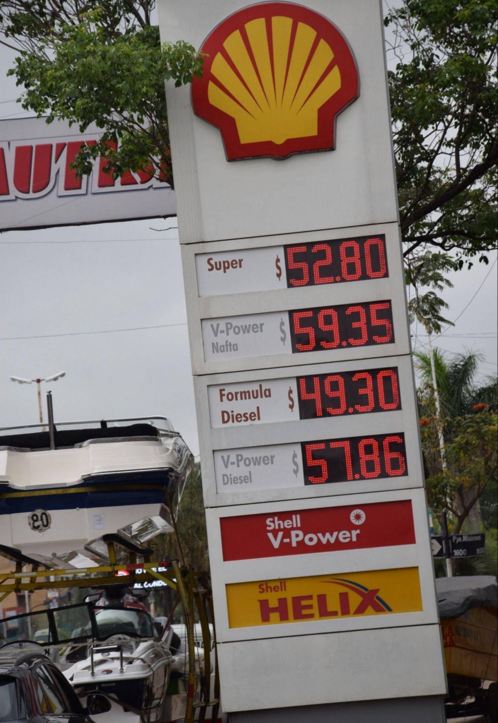 El combustible ms caro llega a casi $60, pero afirman que los precios estn retrasados un 20%
