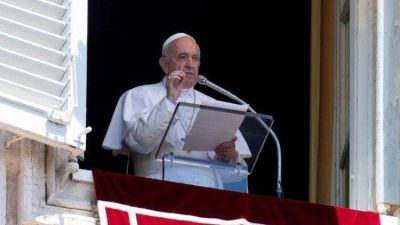 El Papa en el �ngelus: Jes�s nos ense�a el amor gratuito