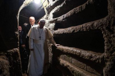 Catacumbas, memoria y presente de los cristianos perseguidos