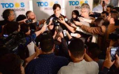 Aeropuerto El Palomar: Intendente electo Ghi adelant� que abrir� un debate sobre el futuro de la terminal
