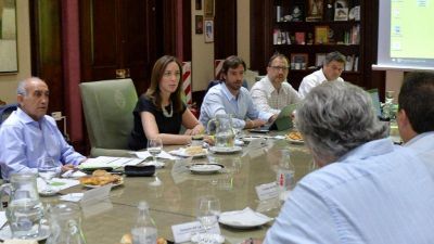 Vidal junt� a sus funcionarios y les pidi� una transici�n ordenada