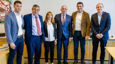 Ciudad sell� acuerdo internacional para promover el bienestar econ�mico y social