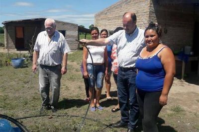 Qued� habilitado el servicio de agua corriente en el loteo de Isleta Norte