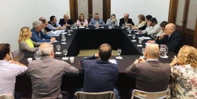 Intendentes y legisladores de Cambiemos de la Sexta analizaron pol�ticas para la regi�n