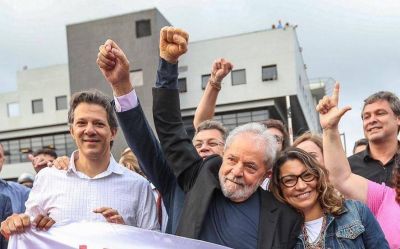 Intendentes peronistas celebran la libertad de Lula mientras se habla del 17 de Octubre brasile�o 