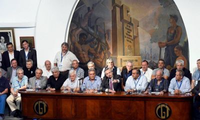 Con un ba�o de unidad, Fern�ndez at� al sindicalismo a su gobierno
