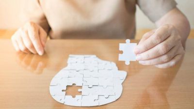 Los expertos en Alzheimer ven con cautela la sorpresiva aprobaci�n en China de un nuevo medicamento